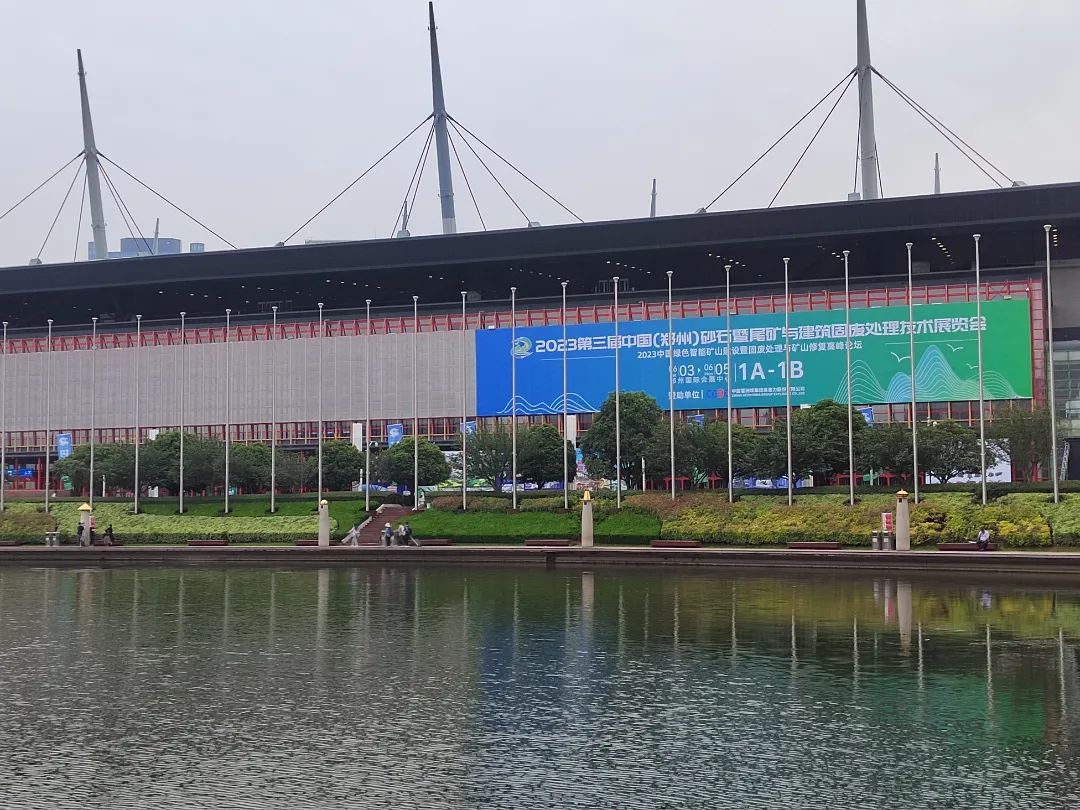 1686195839105022.jpg 640.jpg